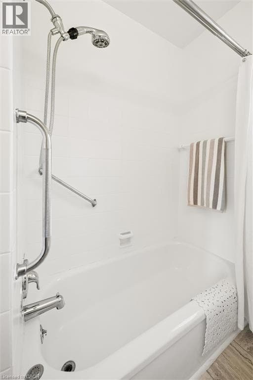 Detached for sale at 56 SUFFOLK Avenue, Rosemount, Kitchener, Ontario, photo 21