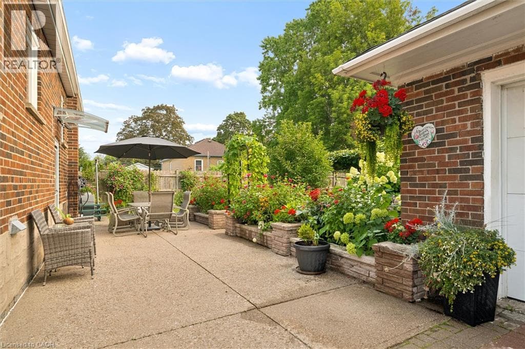 Detached for sale at 56 SUFFOLK Avenue, Rosemount, Kitchener, Ontario, photo 40