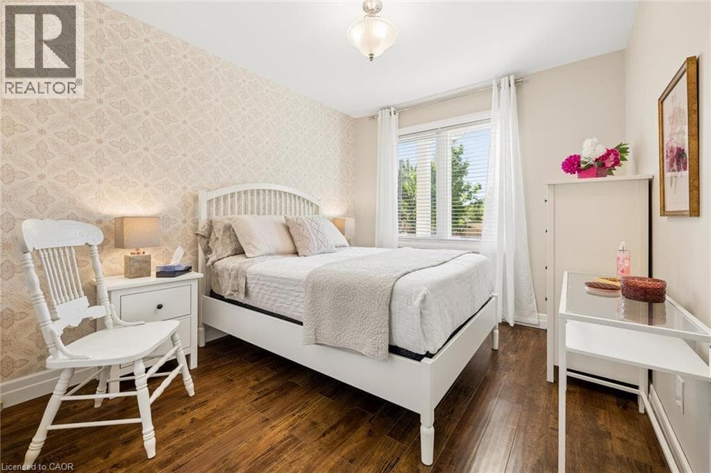 Detached for sale at 56 SUFFOLK Avenue, Rosemount, Kitchener, Ontario, photo 15