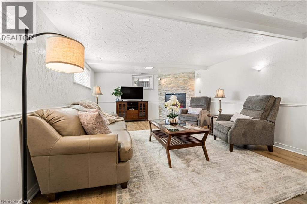 Detached for sale at 56 SUFFOLK Avenue, Rosemount, Kitchener, Ontario, photo 31