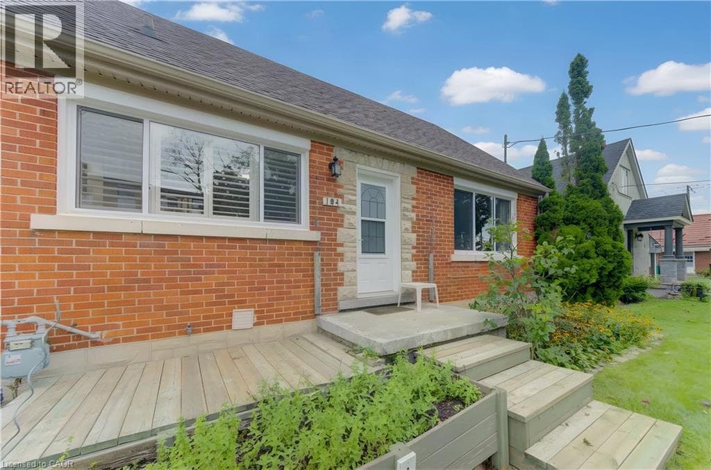 Detached for sale at 104 MAUSSER Avenue, Southdale, Kitchener, Ontario, photo 3