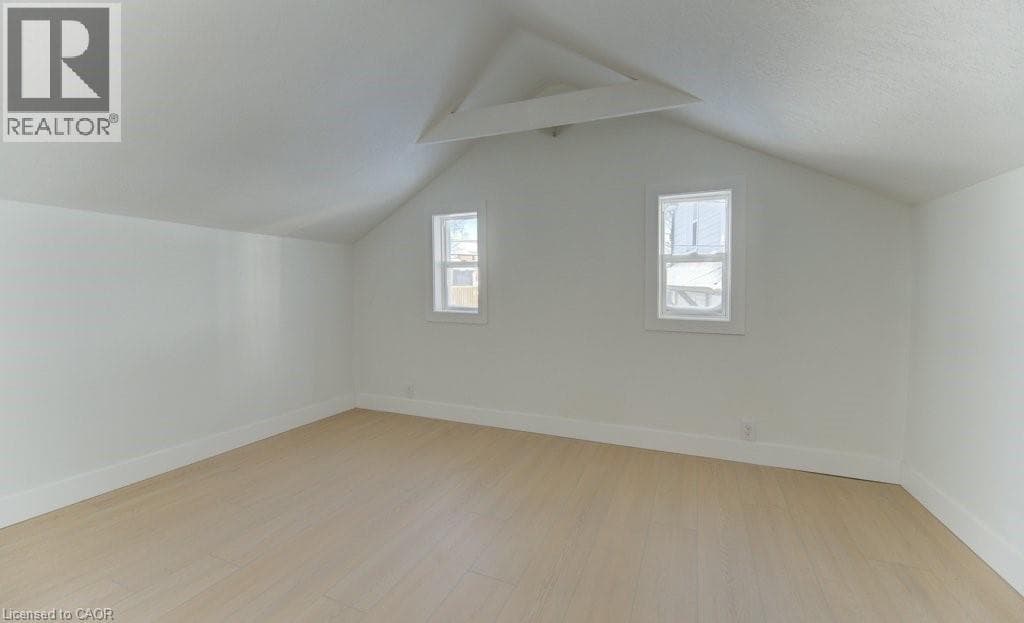 Multi-family for sale at 190 LANCASTER Street E, Central Frederick, Kitchener, Ontario, photo 8