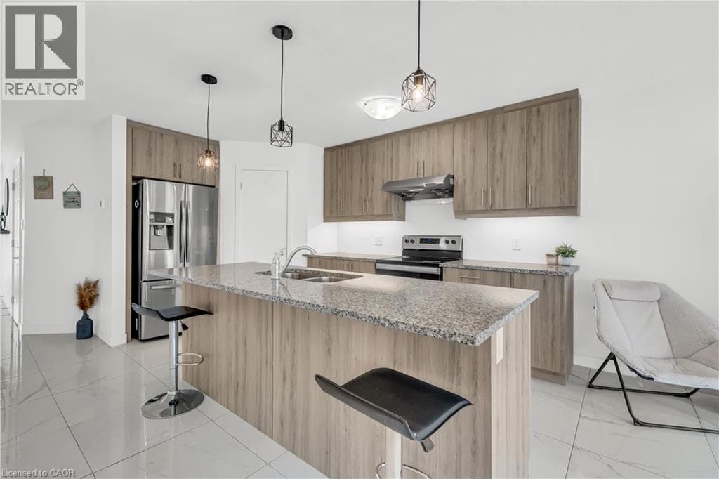 Townhouse for sale at 13 PONY Way, Huron Park, Kitchener, Ontario, photo 11