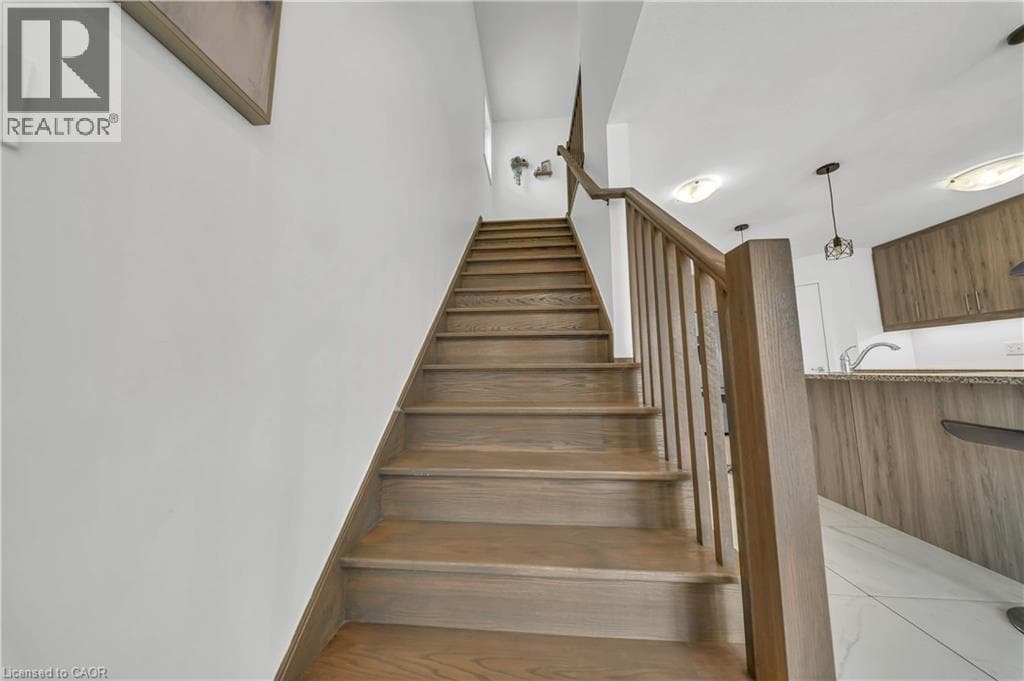 Townhouse for sale at 13 PONY Way, Huron Park, Kitchener, Ontario, photo 18