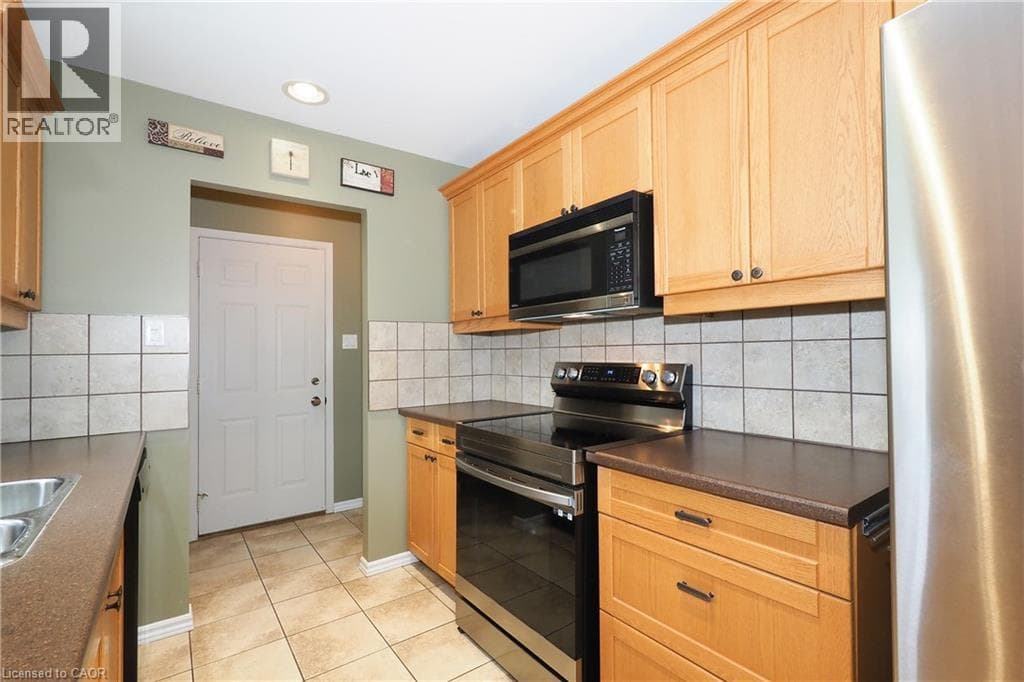 Detached for sale at 219 FOXHUNT Road, Foxhunt, Waterloo, Ontario, photo 12