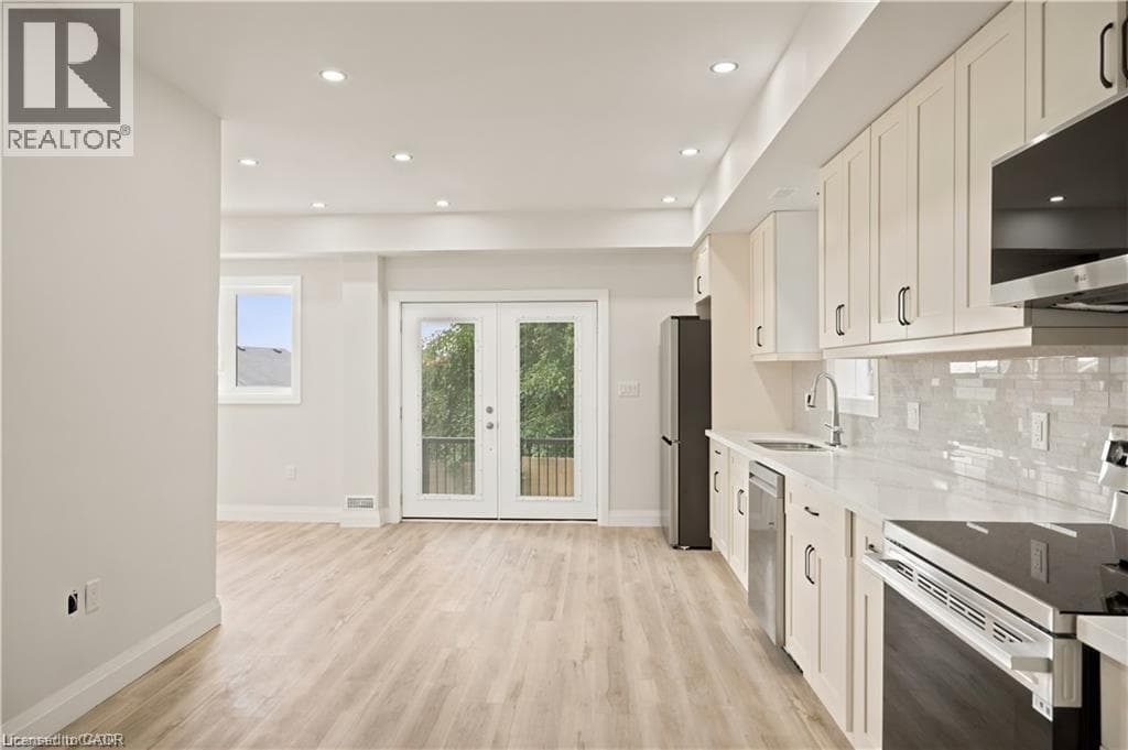 Multi-family for sale at 129 ST GEORGE Street, Cedar Hill, Kitchener, Ontario, photo 34