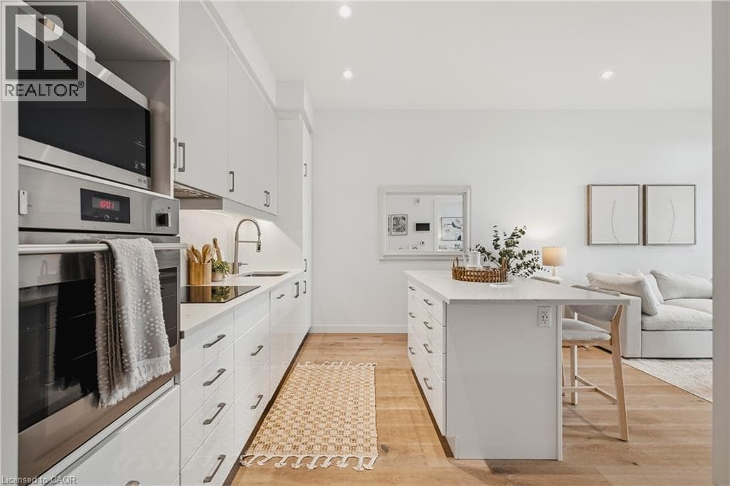 Apartment for sale at 181 KING Street S Unit# 608, Uptown West, Waterloo, Ontario, photo 3