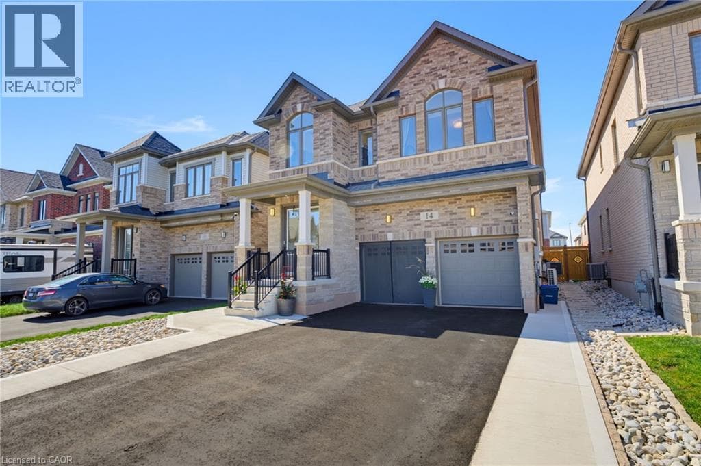 Detached for sale at 14 RUSTIC OAK Trail, Ayr, North Dumfries, Ontario, photo 2