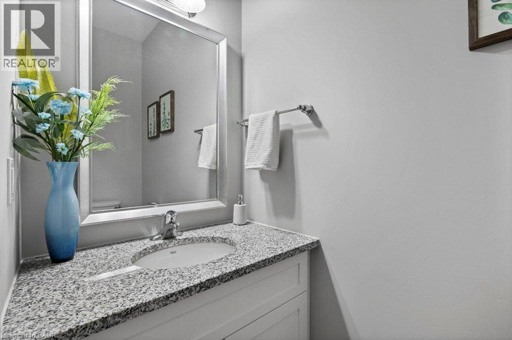 Detached for sale at 904 CHAPEL HILL Court, Doon South, Kitchener, Ontario, photo 15