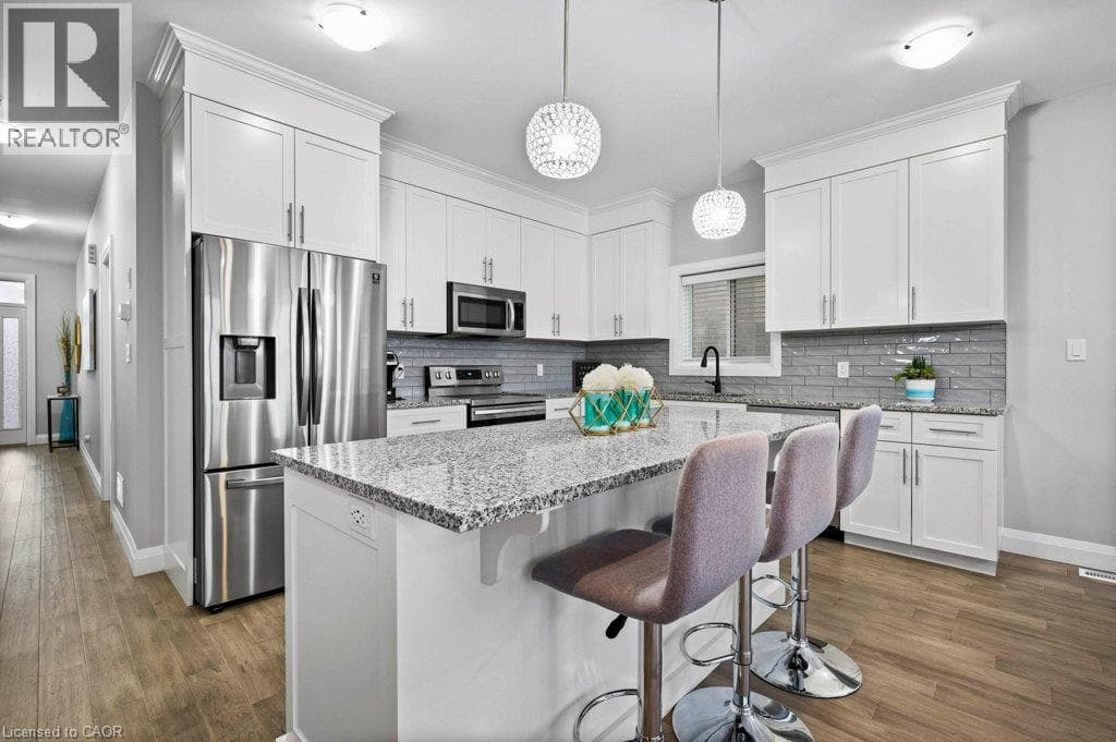 Detached for sale at 904 CHAPEL HILL Court, Doon South, Kitchener, Ontario, photo 4