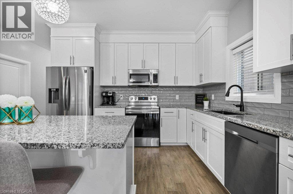 Detached for sale at 904 CHAPEL HILL Court, Doon South, Kitchener, Ontario, photo 6