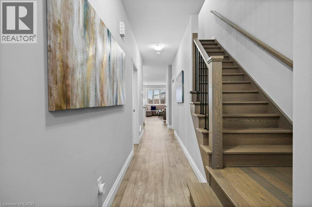 Detached for sale at 904 CHAPEL HILL Court, Doon South, Kitchener, Ontario, photo 3