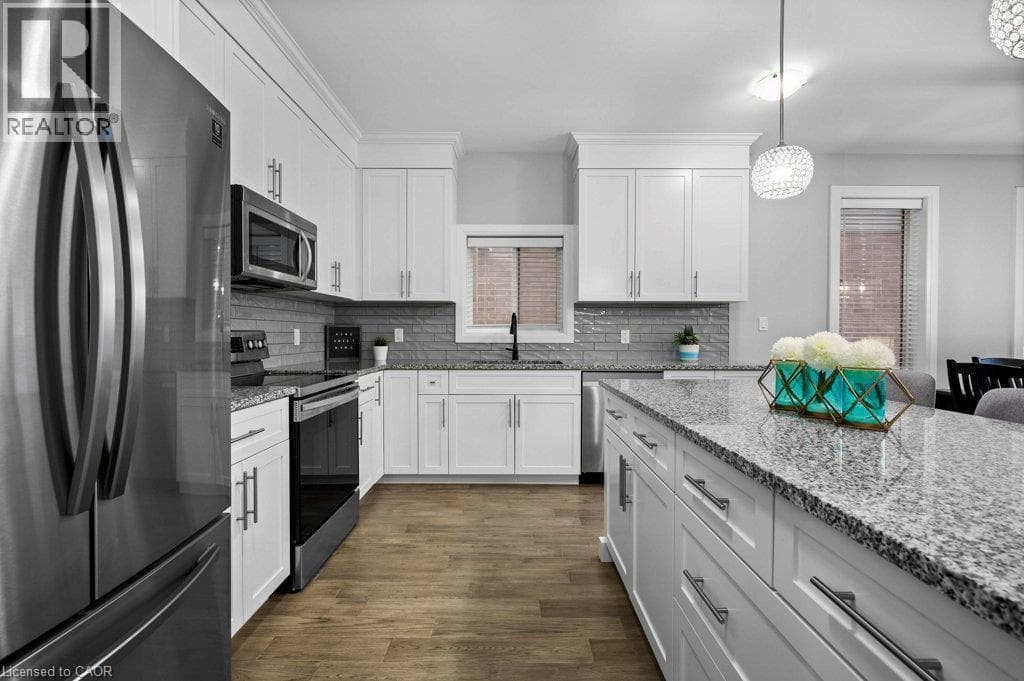 Detached for sale at 904 CHAPEL HILL Court, Doon South, Kitchener, Ontario, photo 5