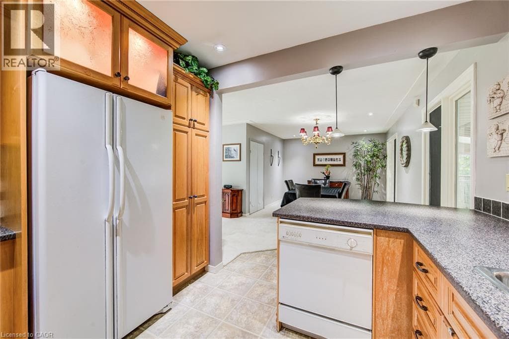 Detached for sale at 192 WARREN Road, Forest Hill, Kitchener, Ontario, photo 8