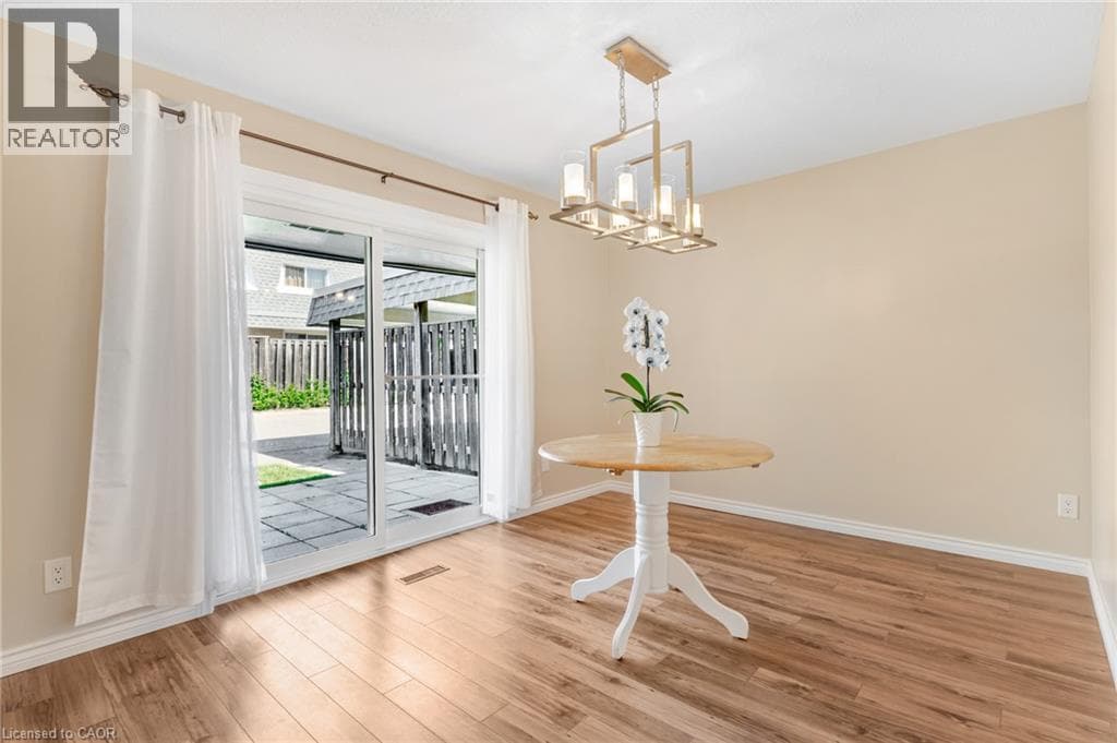 Townhouse for sale at 14 WILLIAMSBURG Road Unit# 51, Laurentian Hills, Kitchener, Ontario, photo 4