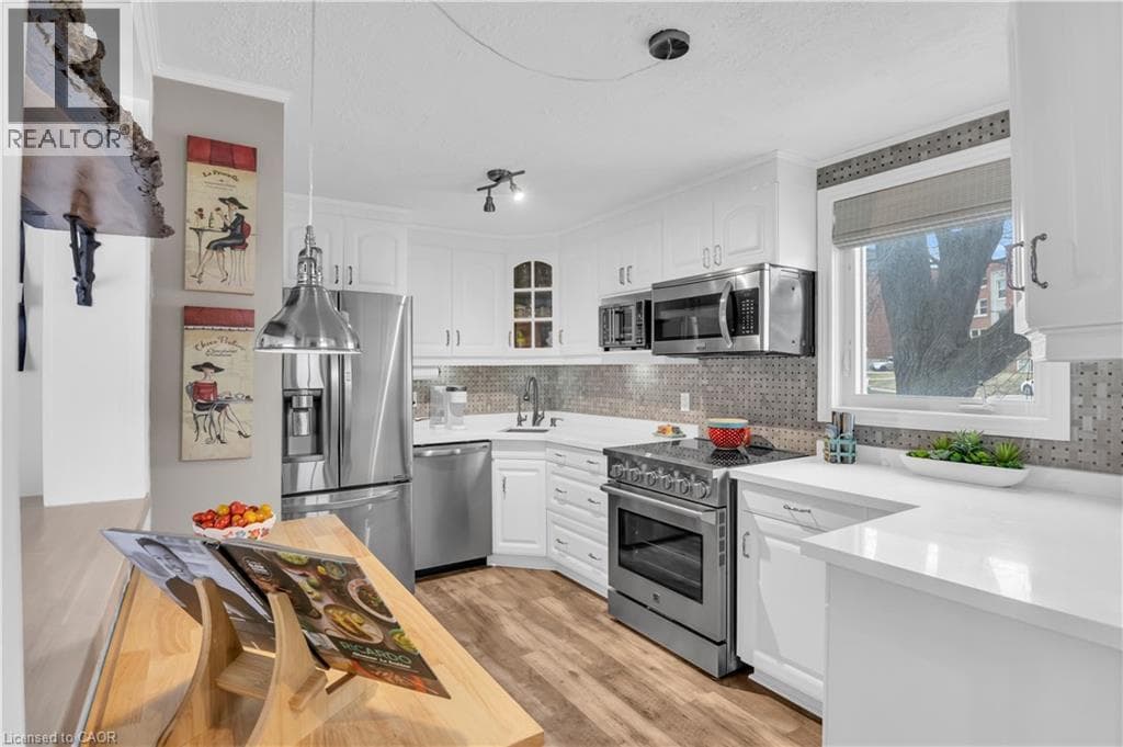 Detached for sale at 296 WEBER Street E, Auditorium, Kitchener, Ontario, photo 5