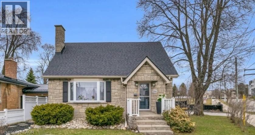 Detached for sale at 296 WEBER Street E, Auditorium, Kitchener, Ontario, photo 2