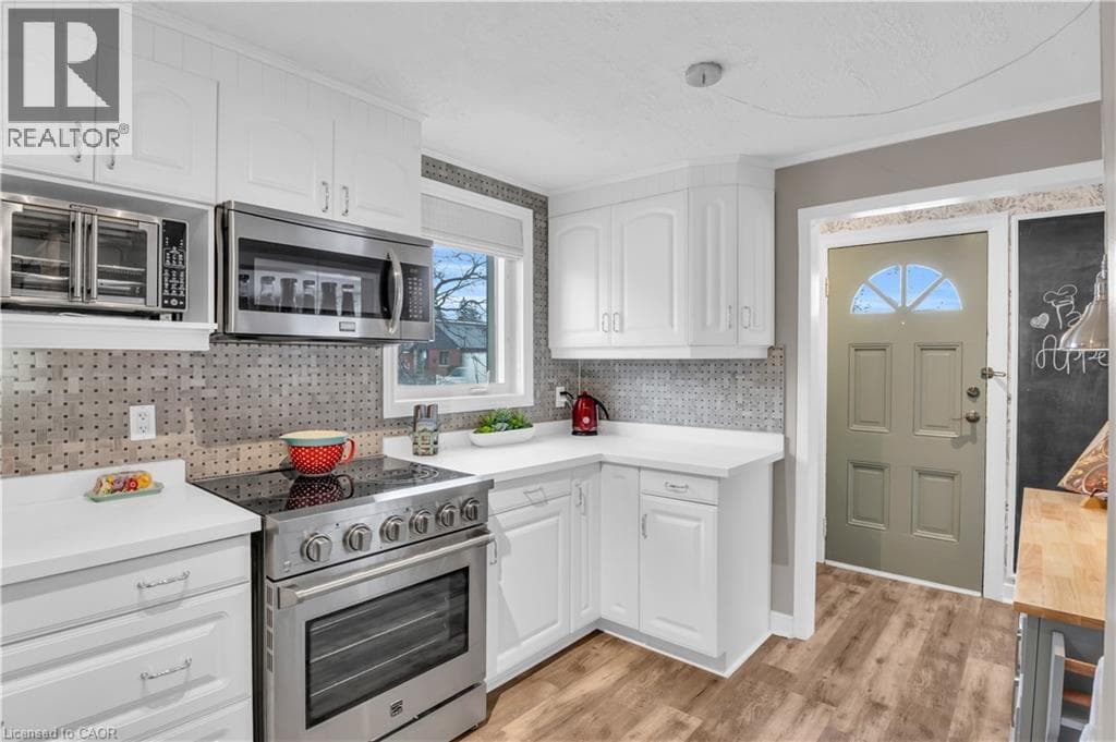 Detached for sale at 296 WEBER Street E, Auditorium, Kitchener, Ontario, photo 4