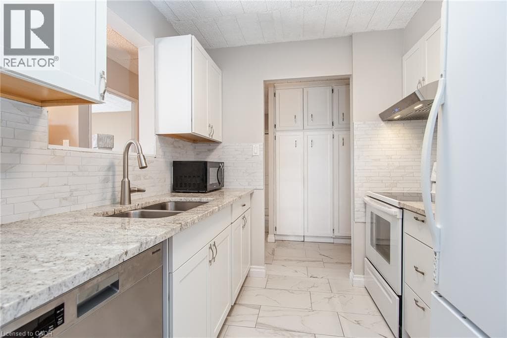 Apartment for sale at 71 VANIER Drive Unit# 310, Vanier, Kitchener, Ontario, photo 16