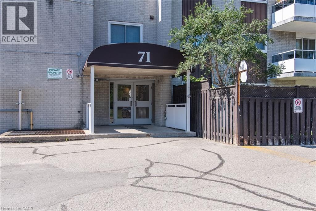 Apartment for sale at 71 VANIER Drive Unit# 310, Vanier, Kitchener, Ontario, photo 5