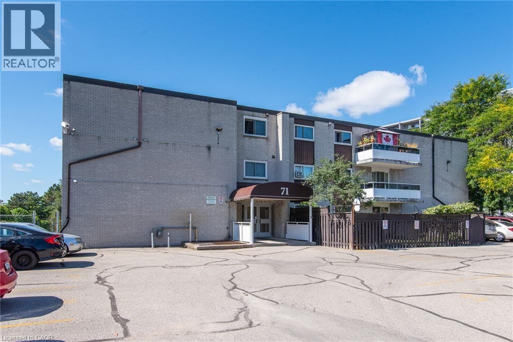 Apartment for sale at 71 VANIER Drive Unit# 310, Vanier, Kitchener, Ontario, photo 3