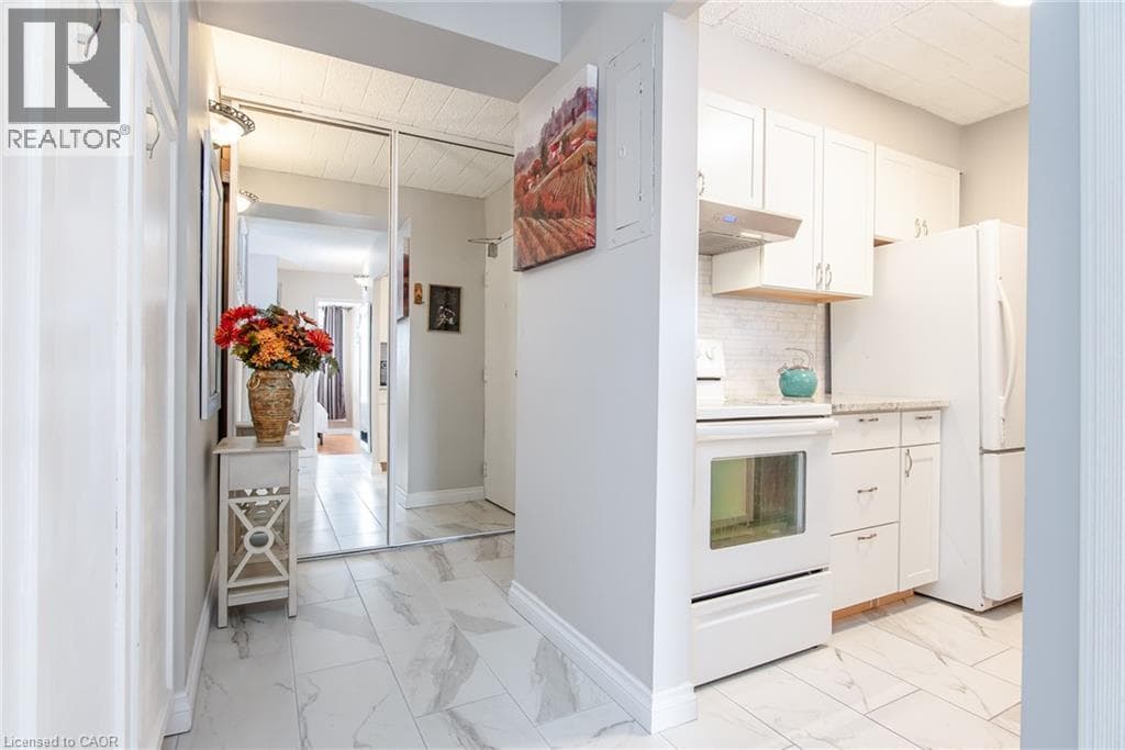 Apartment for sale at 71 VANIER Drive Unit# 310, Vanier, Kitchener, Ontario, photo 9