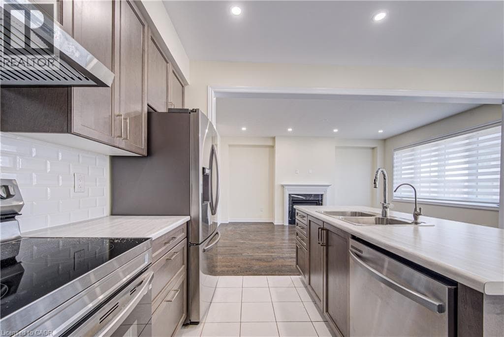 Detached for sale at 407 DOLMAN Street, Breslau, Woolwich, Ontario, photo 19