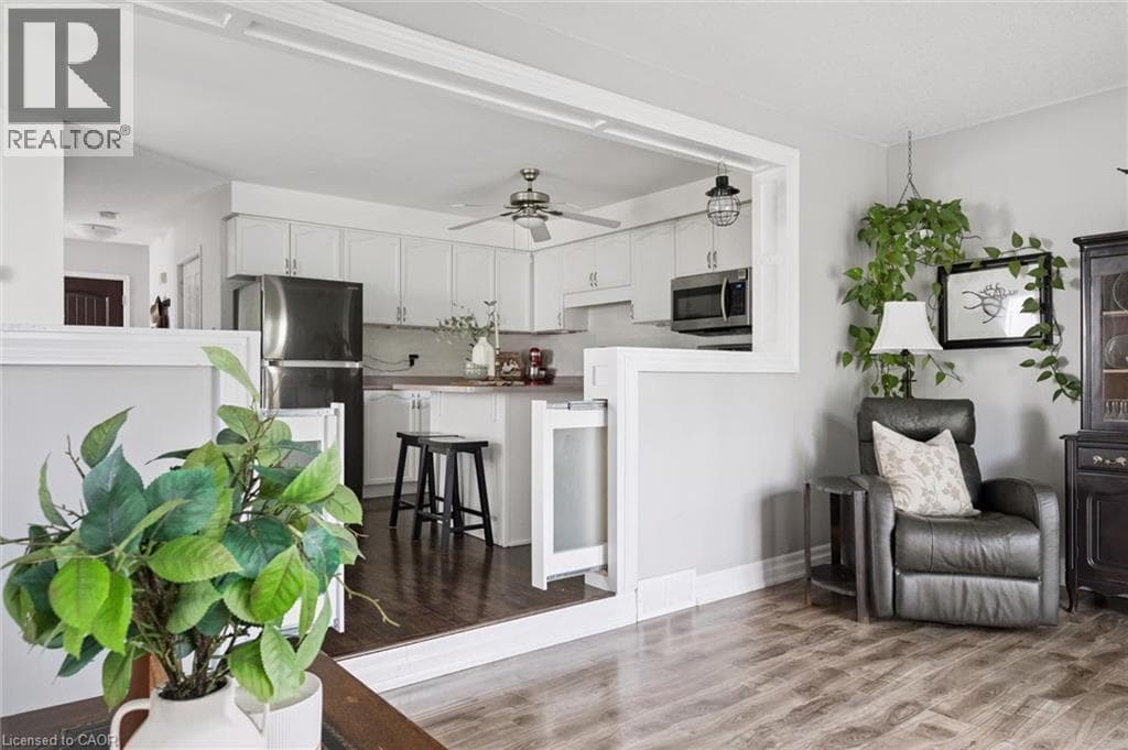 Townhouse for sale at 154 SHADOW WOOD Court, University Downs, Waterloo, Ontario, photo 15