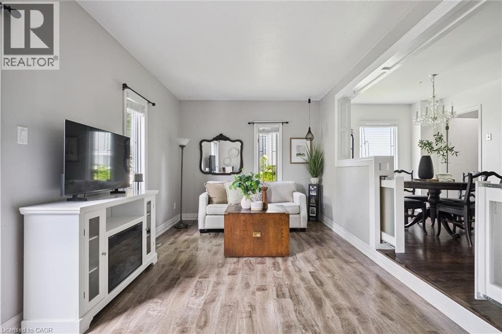 Townhouse for sale at 154 SHADOW WOOD Court, University Downs, Waterloo, Ontario, photo 17