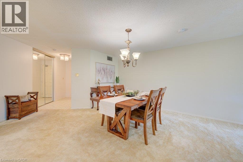 Apartment for sale at 52 BLUE SPRINGS Drive Unit# 32, Lincoln Heights, Waterloo, Ontario, photo 8