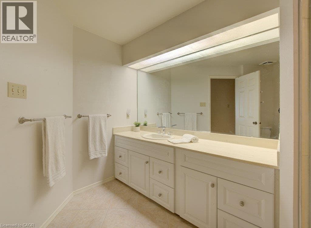 Apartment for sale at 52 BLUE SPRINGS Drive Unit# 32, Lincoln Heights, Waterloo, Ontario, photo 16