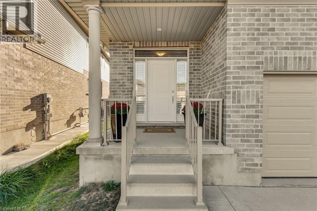 Detached for sale at 213 LADYSLIPPER Drive, Vista Hills, Waterloo, Ontario, photo 3