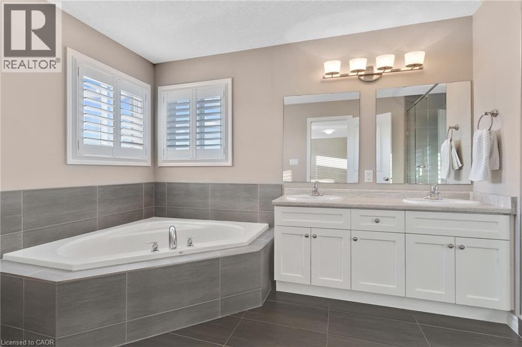 Detached for sale at 213 LADYSLIPPER Drive, Vista Hills, Waterloo, Ontario, photo 34