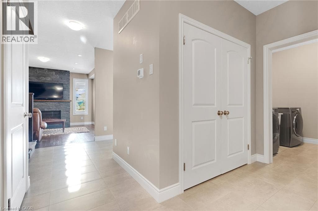 Detached for sale at 213 LADYSLIPPER Drive, Vista Hills, Waterloo, Ontario, photo 7