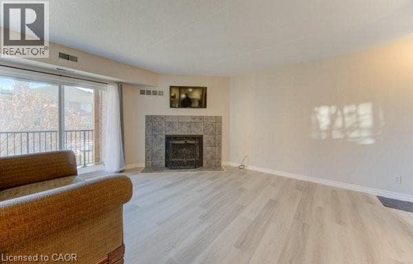 Apartment for sale at 3085 KINGSWAY Drive Unit# 27, Vanier, Kitchener, Ontario, photo 8