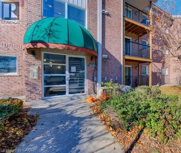 Apartment for sale at 3085 KINGSWAY Drive Unit# 27, Vanier, Kitchener, Ontario, photo 3