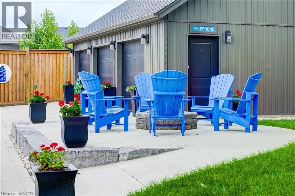 Detached for sale at 920 ORR Court, Rosenberg (Trussler), Kitchener, Ontario, photo 8
