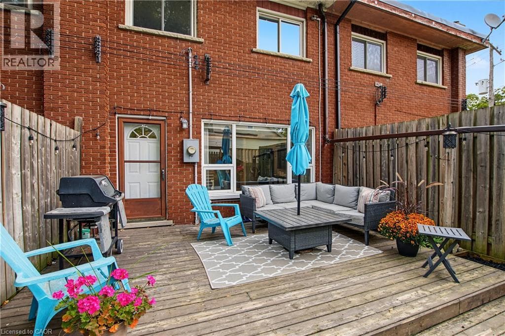 Townhouse for sale at 9 GREENBROOK Drive, Meinzinger Park-Lakeside, Kitchener, Ontario, photo 33