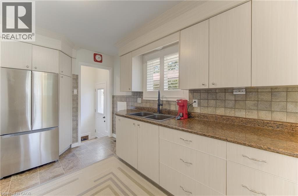 Detached for sale at 144 HOLBORN Drive, Idlewood, Kitchener, Ontario, photo 9