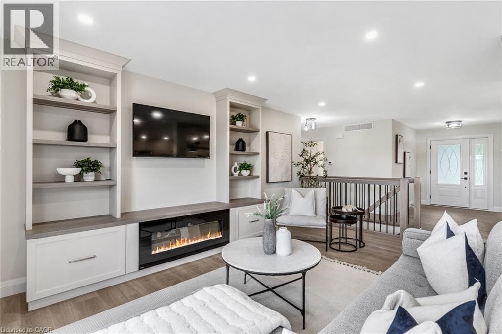 Detached for sale at 46 ESTHER Avenue, Westview, Cambridge, Ontario, photo 2