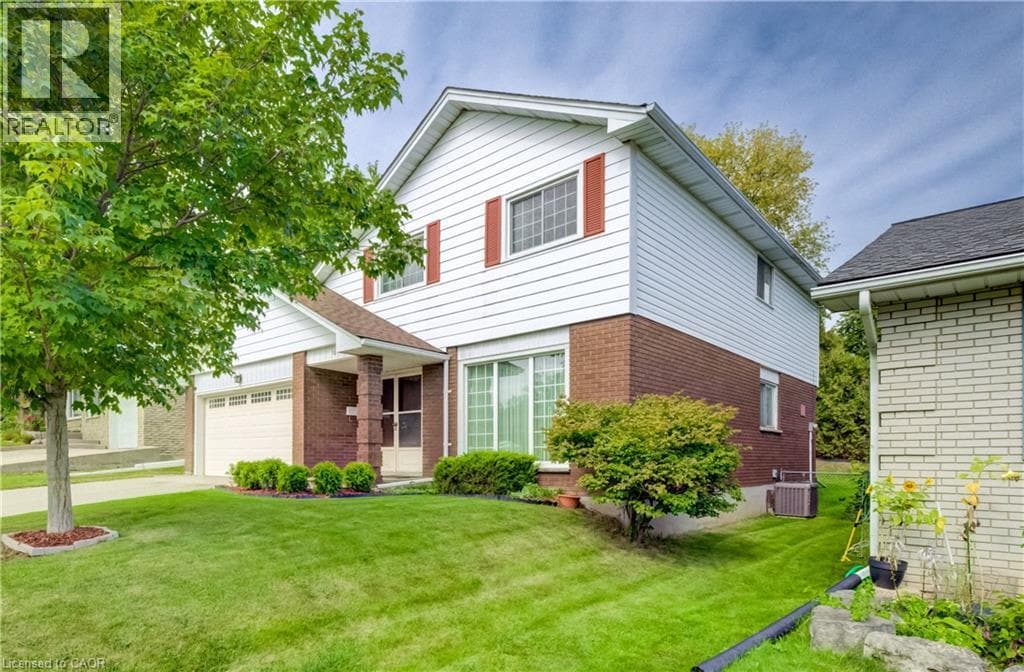 Detached for sale at 16 BONNYLYN Drive, Forest Hill, Kitchener, Ontario, photo 3