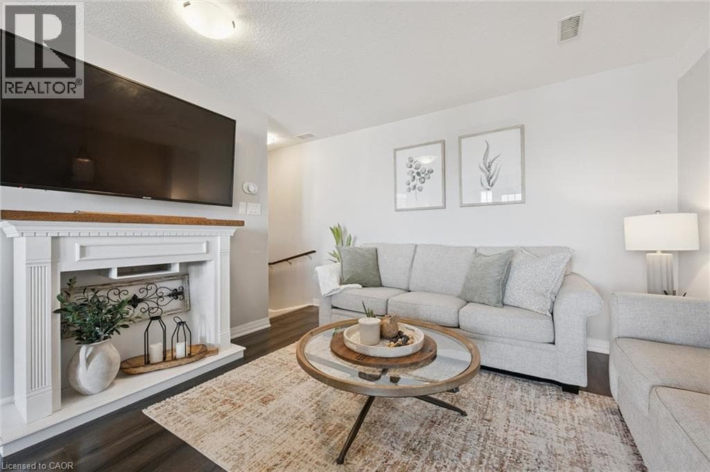 Townhouse for sale at 1989 S OTTAWA Street S Unit# 65E, Laurentian West, Kitchener, Ontario, photo 7