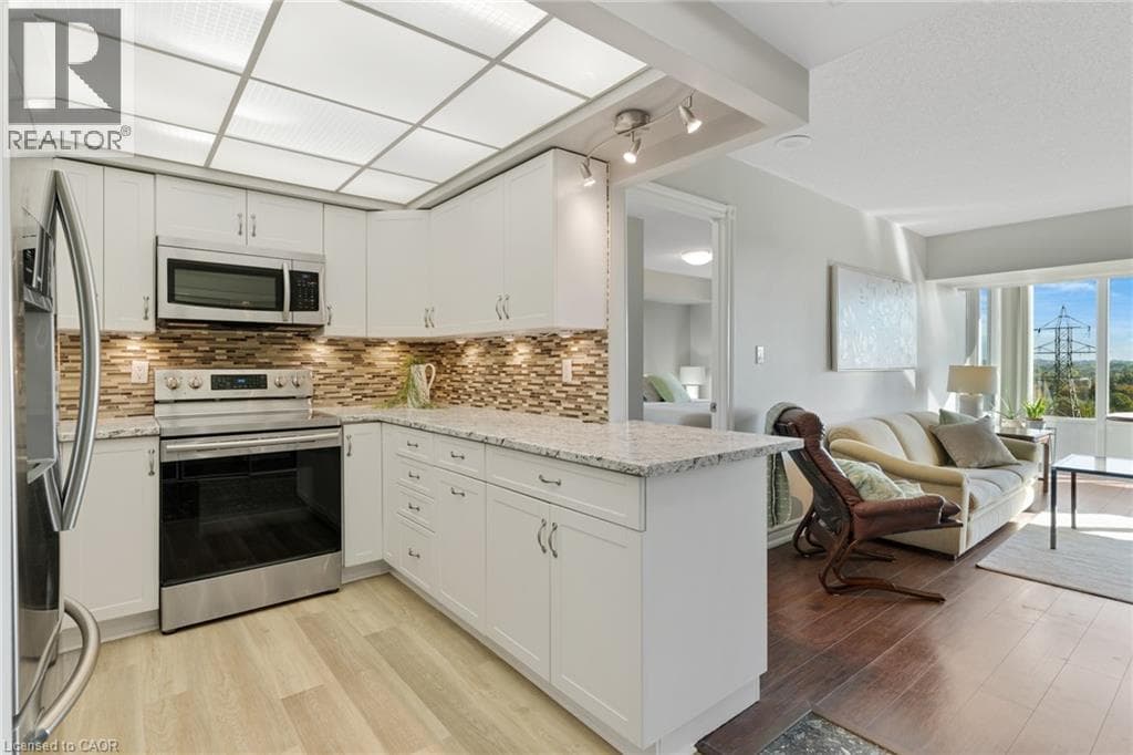 Apartment for sale at 237 KING Street W Unit# 402, Preston Heights, Cambridge, Ontario, photo 7