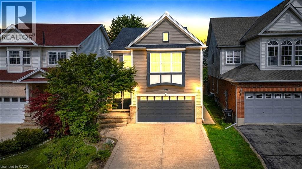 Detached for sale at 756 KARLSFELD Road, Clair Hills, Waterloo, Ontario, photo 2
