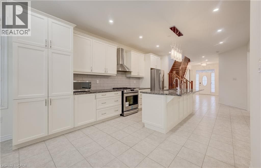 Detached for sale at 52 POINTER Street, Briardean, Cambridge, Ontario, photo 8