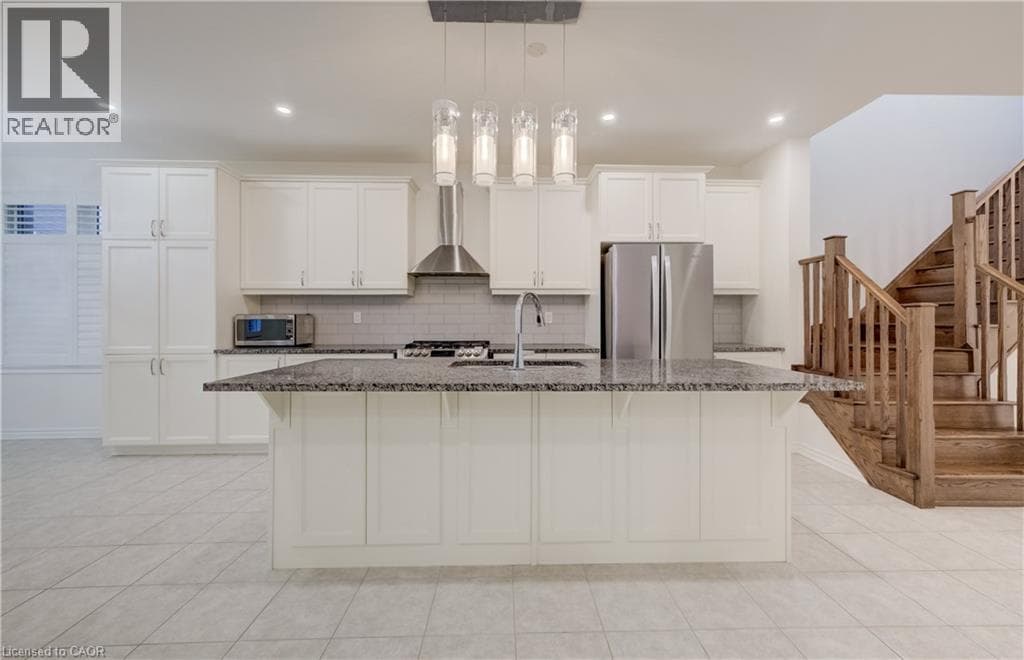 Detached for sale at 52 POINTER Street, Briardean, Cambridge, Ontario, photo 7