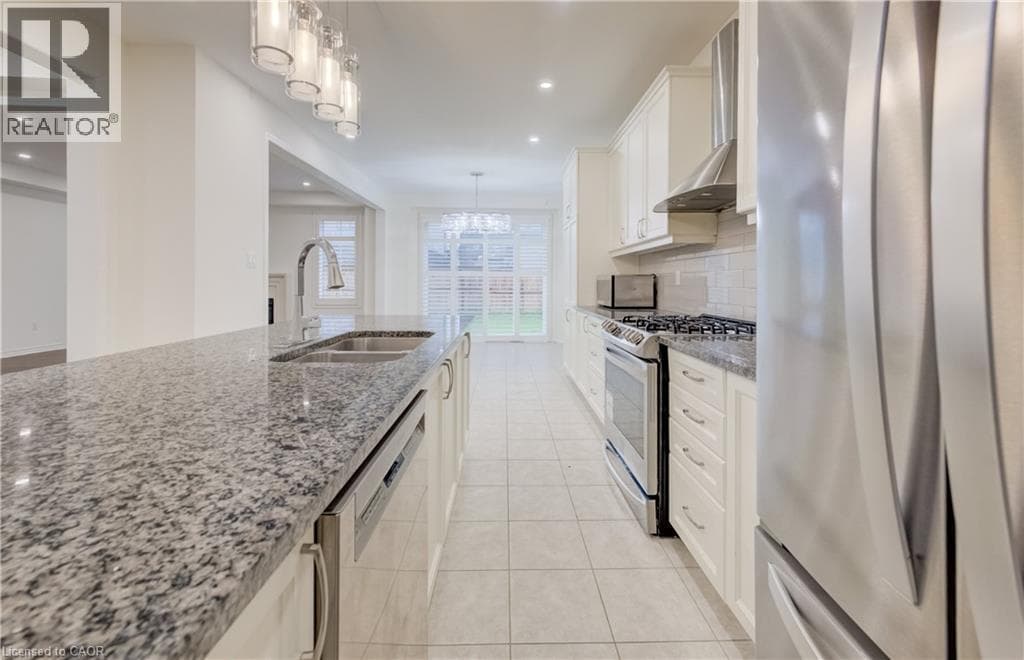 Detached for sale at 52 POINTER Street, Briardean, Cambridge, Ontario, photo 10