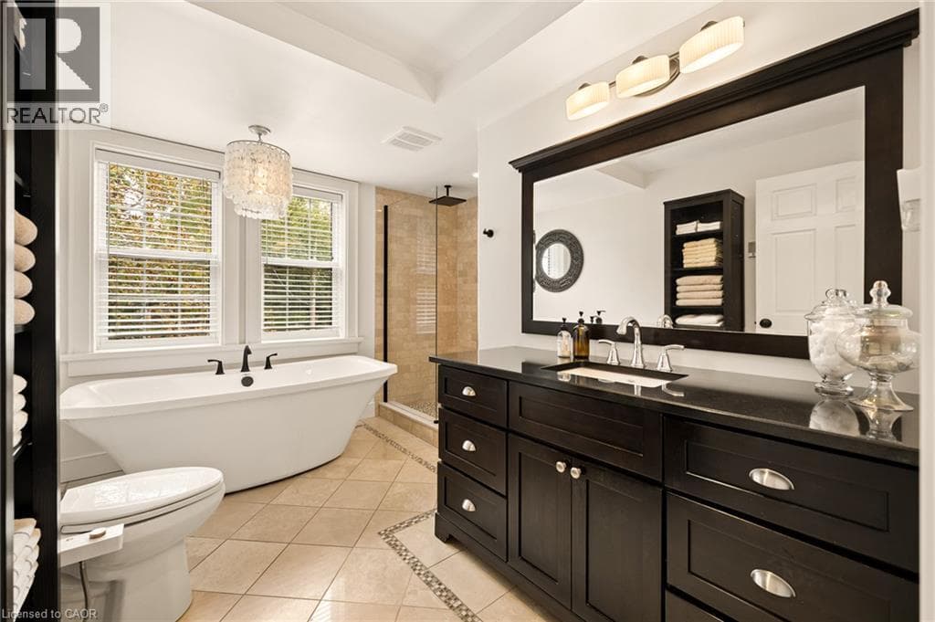 Detached for sale at 15 PANABAKER Street, Hillcrest, Cambridge, Ontario, photo 35
