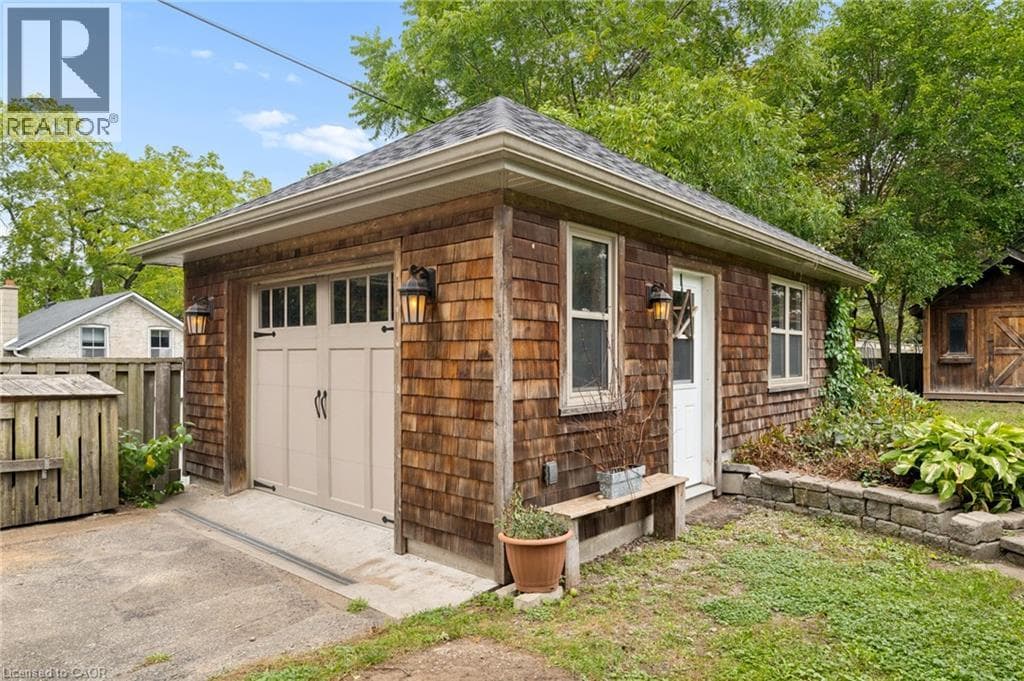 Detached for sale at 15 PANABAKER Street, Hillcrest, Cambridge, Ontario, photo 41