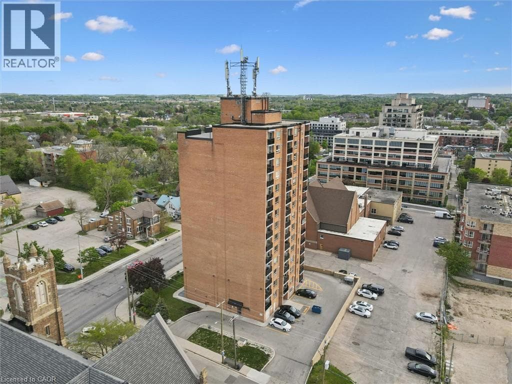 Apartment for sale at 64 BENTON Street Unit# 304, Downtown Kitchener, Kitchener, Ontario, photo 3